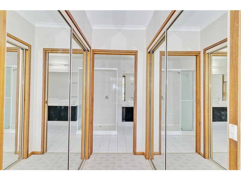 33 Copper Drive, Bethania QLD 4205