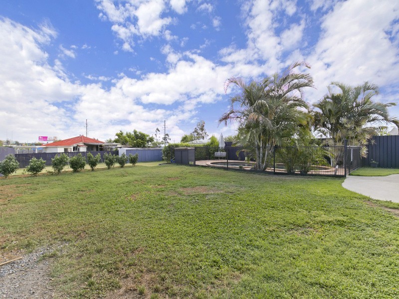 5 Ivanhoe Dr, Bethania QLD 4205