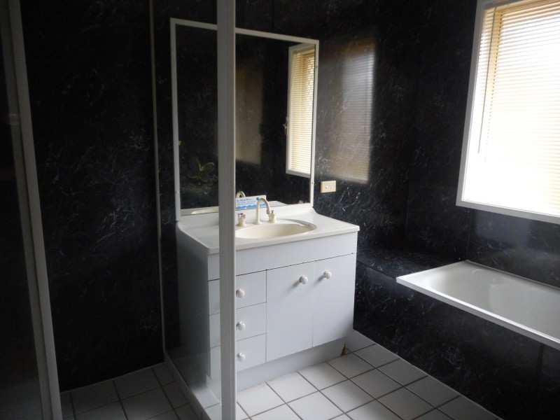 17 Federation Dve, Bethania QLD 4205