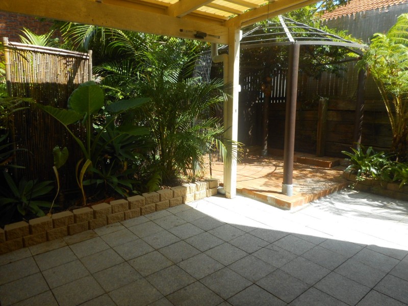 8/16-18 Pine Ave, Beenleigh QLD 4207