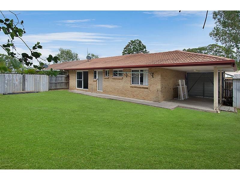 25 Melrose Place, Eagleby QLD 4207
