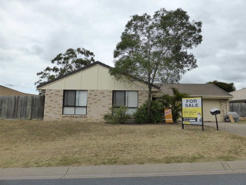 14 Schafer Court, Edens Landing QLD 4207