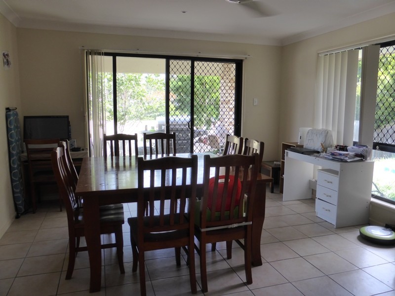 14 Schafer Court, Edens Landing QLD 4207