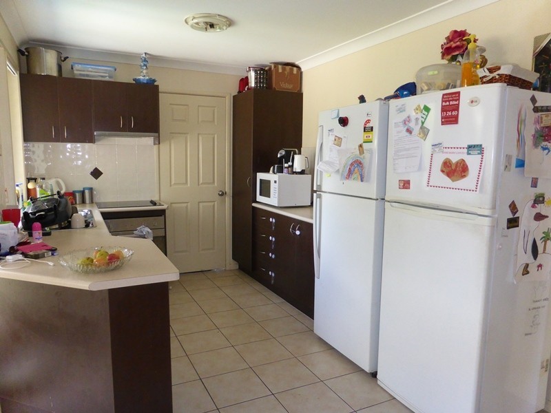 14 Schafer Court, Edens Landing QLD 4207