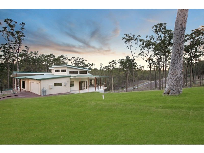 Lot 215 Wuraga Road, Bahrs Scrub QLD 4207