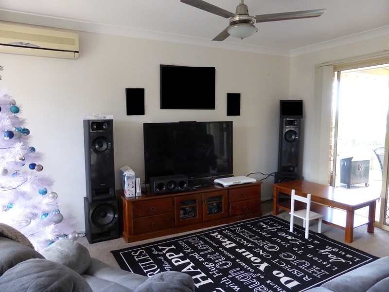 2 Leighton Dr, Edens Landing QLD 4207