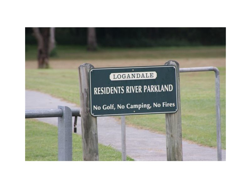 18/24 Gleneagles Ave, Cornubia QLD 4130