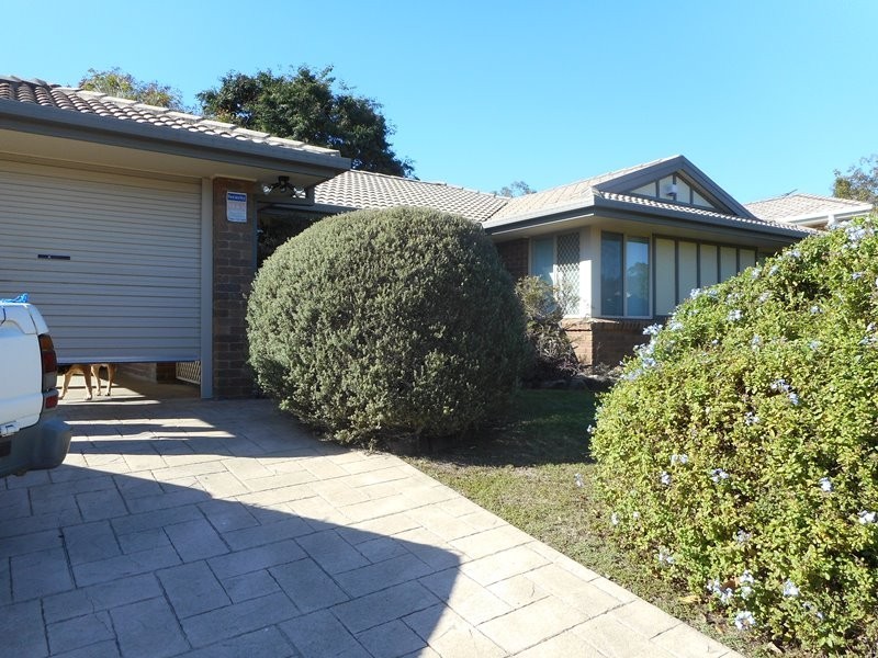99 Castile Cres, Edens Landing QLD 4207