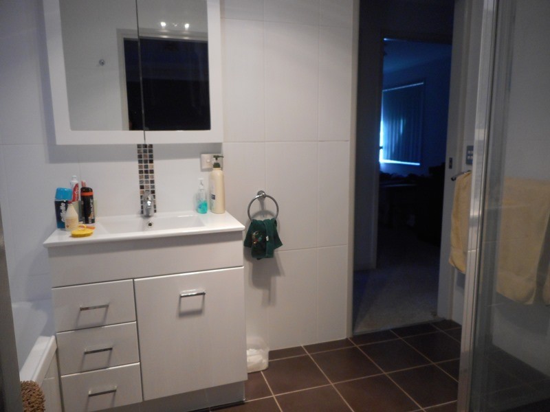 99 Castile Cres, Edens Landing QLD 4207