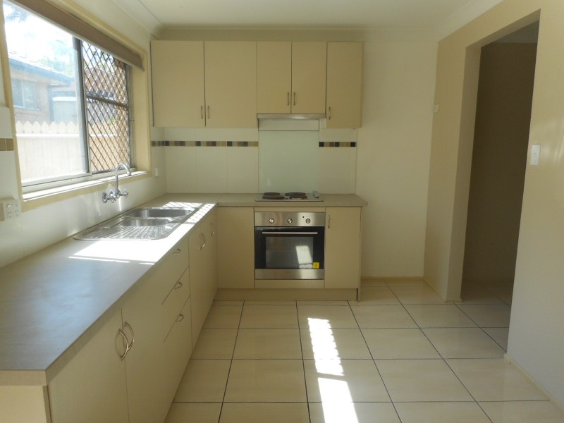 9/3 Bruce Rd, Woodridge QLD 4114