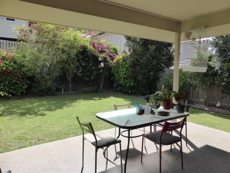 23 Skyline Cct, Windaroo QLD 4207