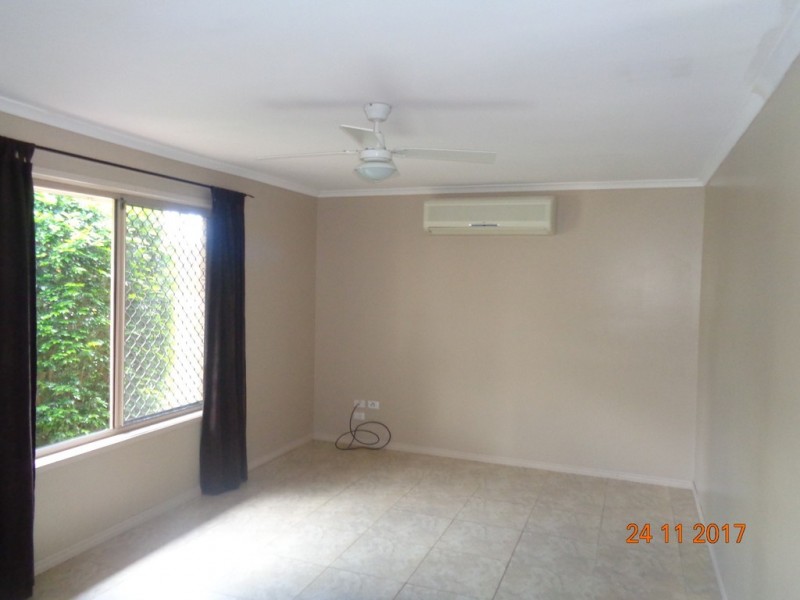 15 Shields St, Mount Warren Park QLD 4207