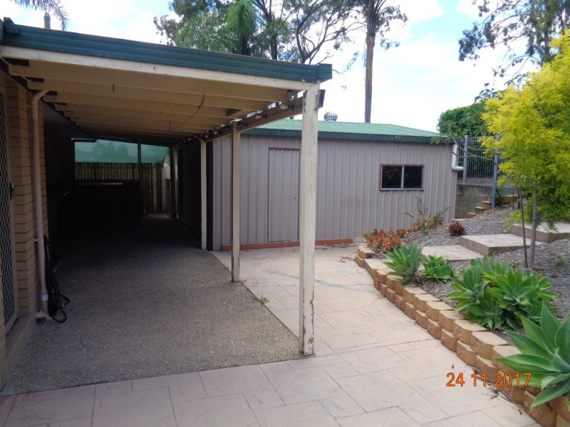 15 Shields St, Mount Warren Park QLD 4207