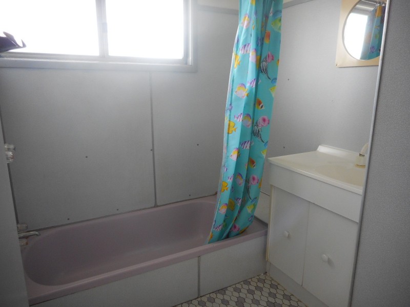 172 Clarks Rd, Loganholme QLD 4129