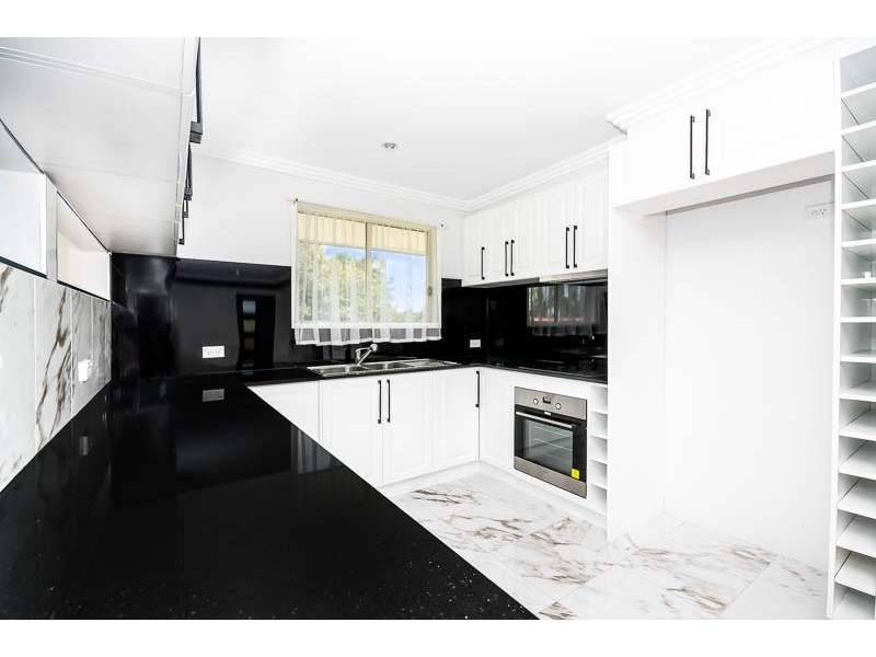 16 Winton Place, Beenleigh QLD 4207