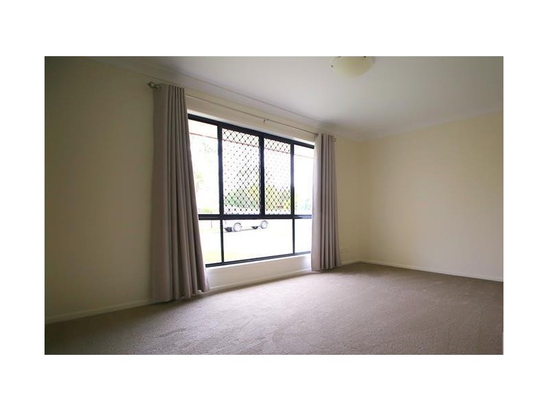 15 Fairfax Ave, Bethania QLD 4205