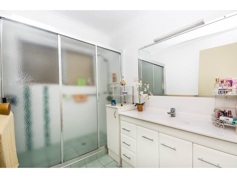 11 Kirkstall Street, Holmview QLD 4207
