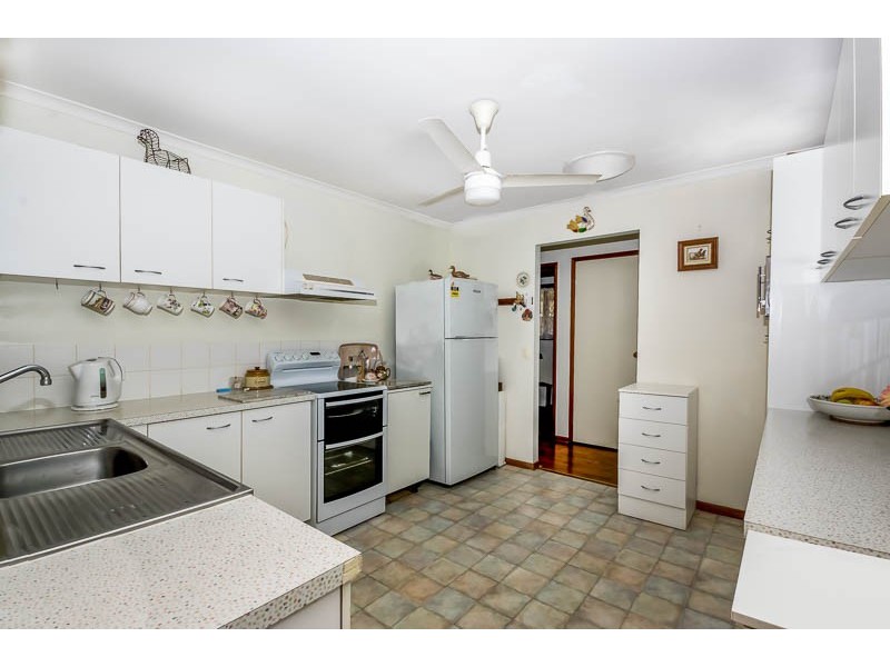 11 Kirkstall Street, Holmview QLD 4207