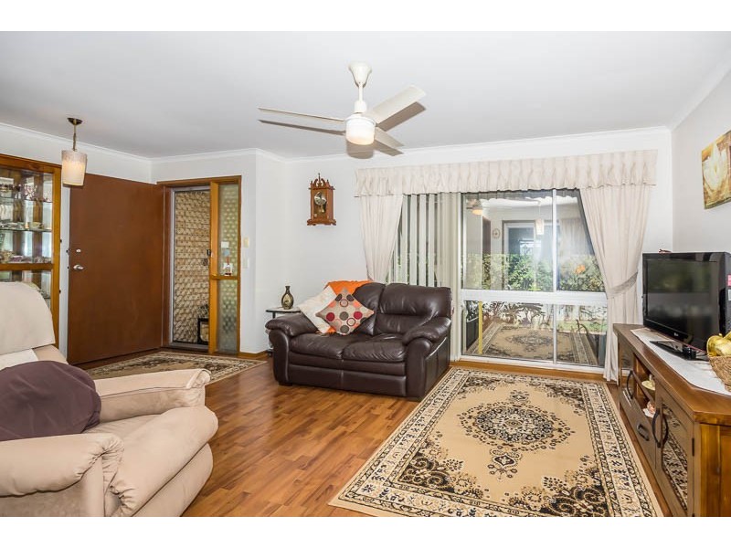 11 Kirkstall Street, Holmview QLD 4207