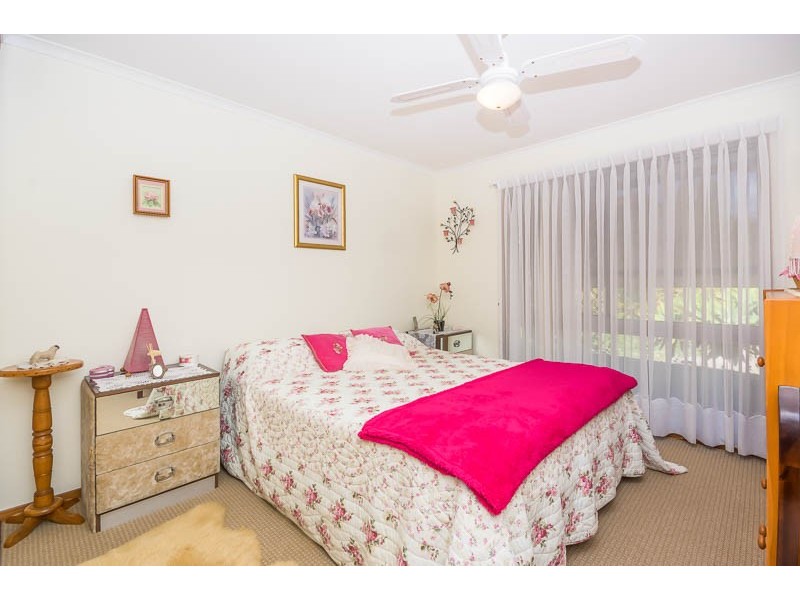 11 Kirkstall Street, Holmview QLD 4207