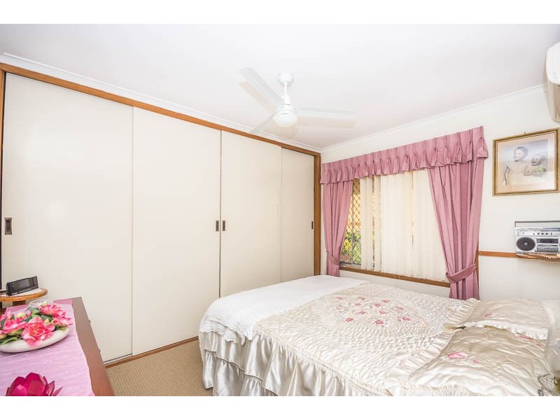 11 Kirkstall Street, Holmview QLD 4207