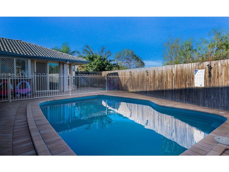 1 William Nixon Way, Edens Landing QLD 4207