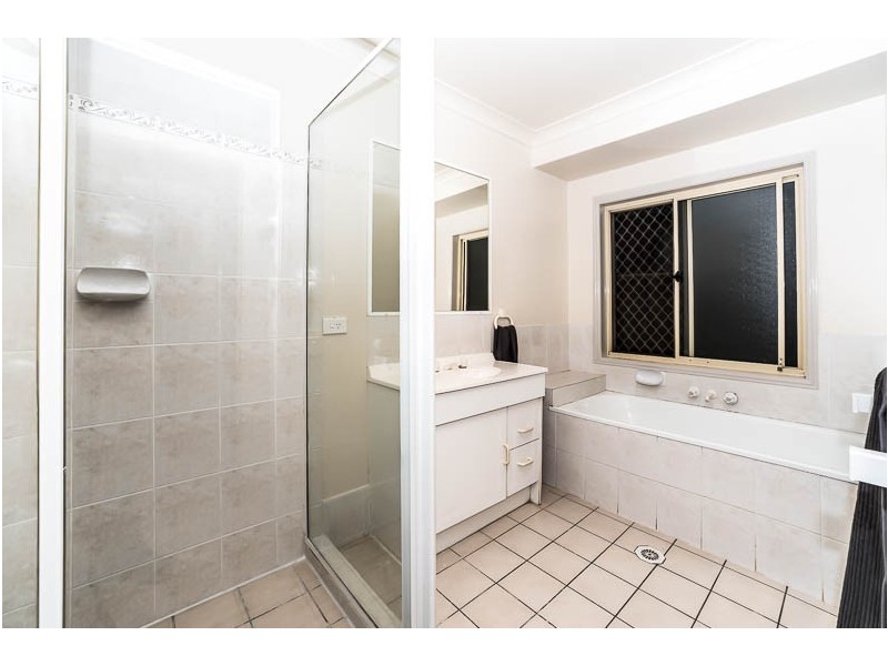 20 Chatfield Street, Edens Landing QLD 4207