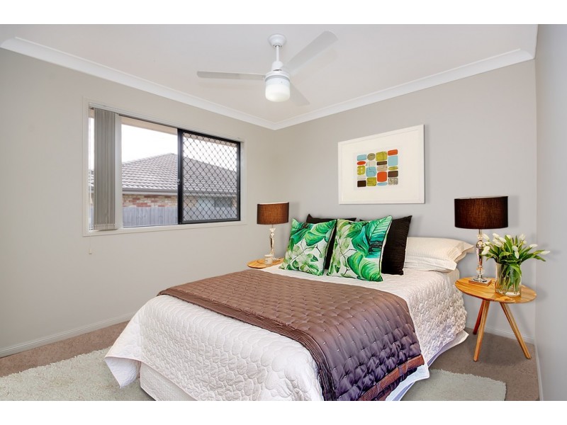 239 Herses Rd, Eagleby QLD 4207
