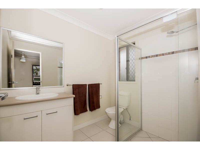 239 Herses Rd, Eagleby QLD 4207