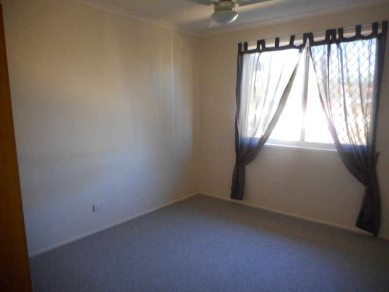 11 Kenmare St, Eagleby QLD 4207