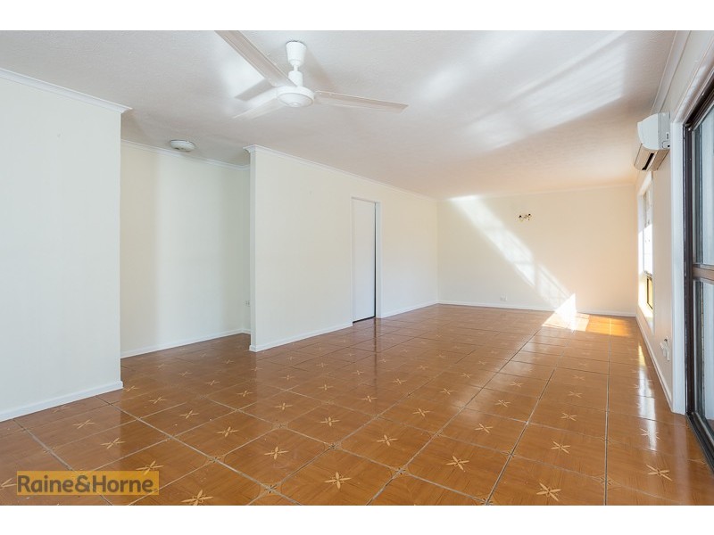 112 Chambers Flat Rd, Waterford West QLD 4133