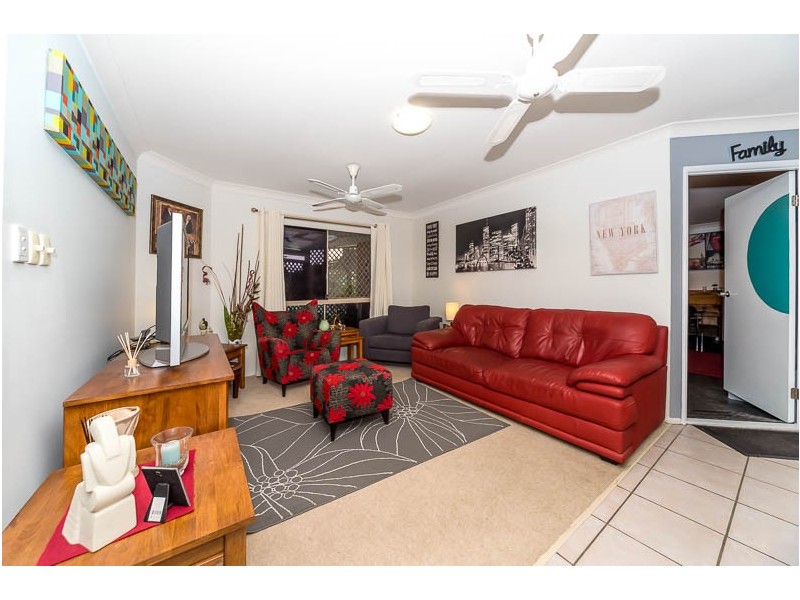 5 Ogle Pl, Windaroo QLD 4207