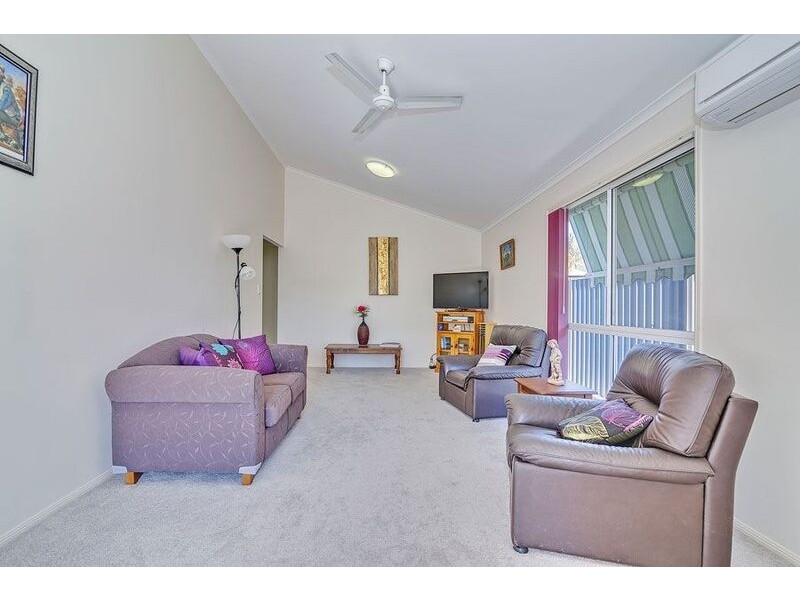 19/1 Mt Warren Blvd, Mount Warren Park QLD 4207