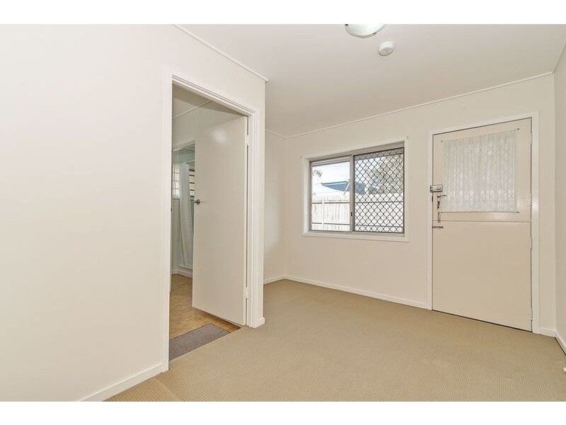 6 Yalburu Street, Beenleigh QLD 4207