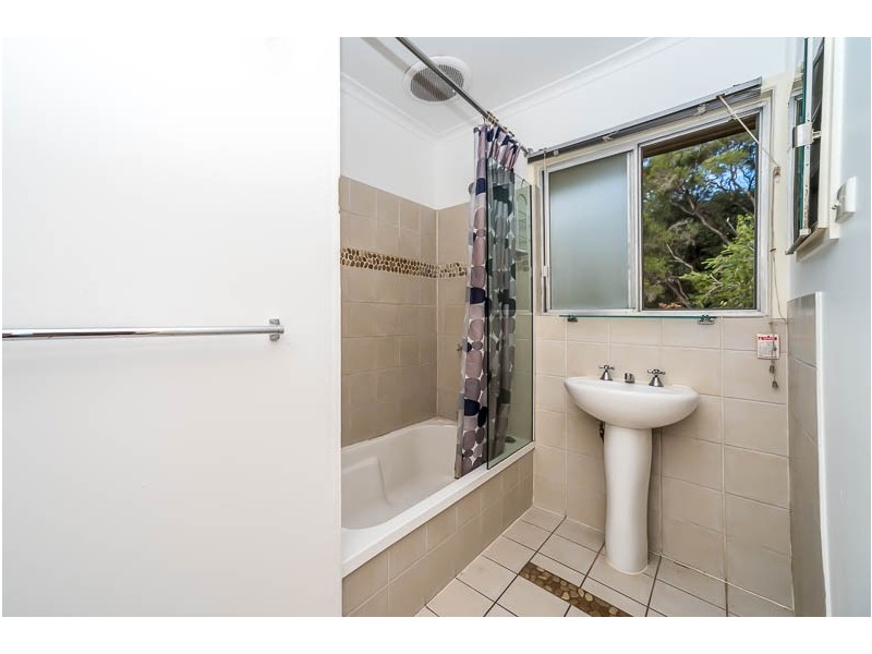 24 Tweedland Cres, Beenleigh QLD 4207