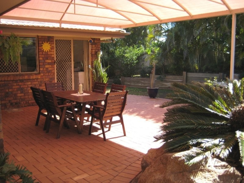 17 Mingah Crescent, Shailer Park QLD 4128