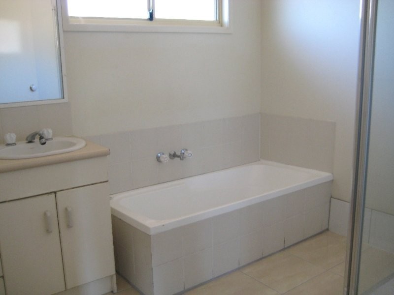 8/30 Pintu Drive, Tanah Merah QLD 4128