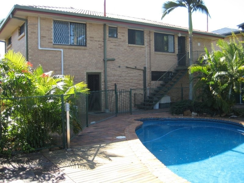 23 Jamberoo Street, Springwood QLD 4127