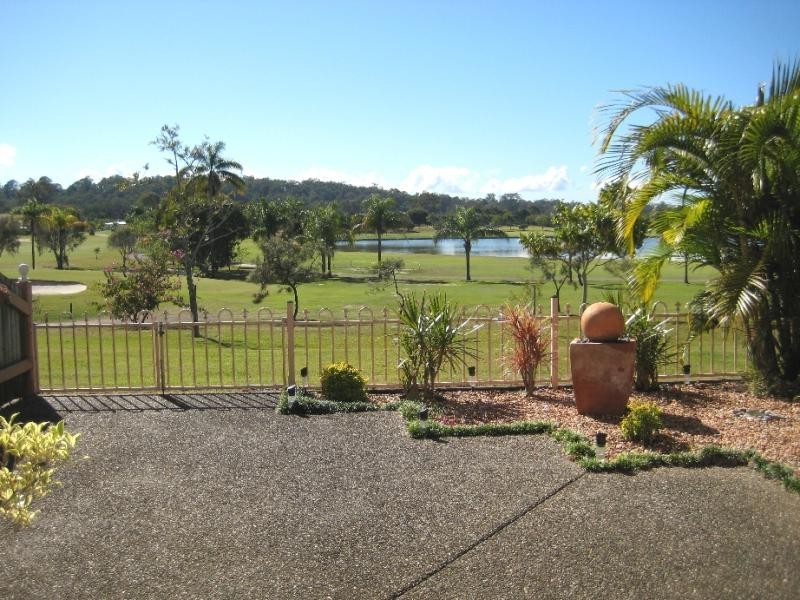 8/8 Peninsula Avenue, Cornubia QLD 4130