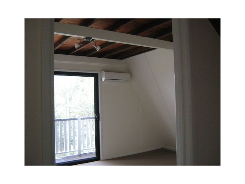 32 Penelope Crt, Cornubia QLD 4130