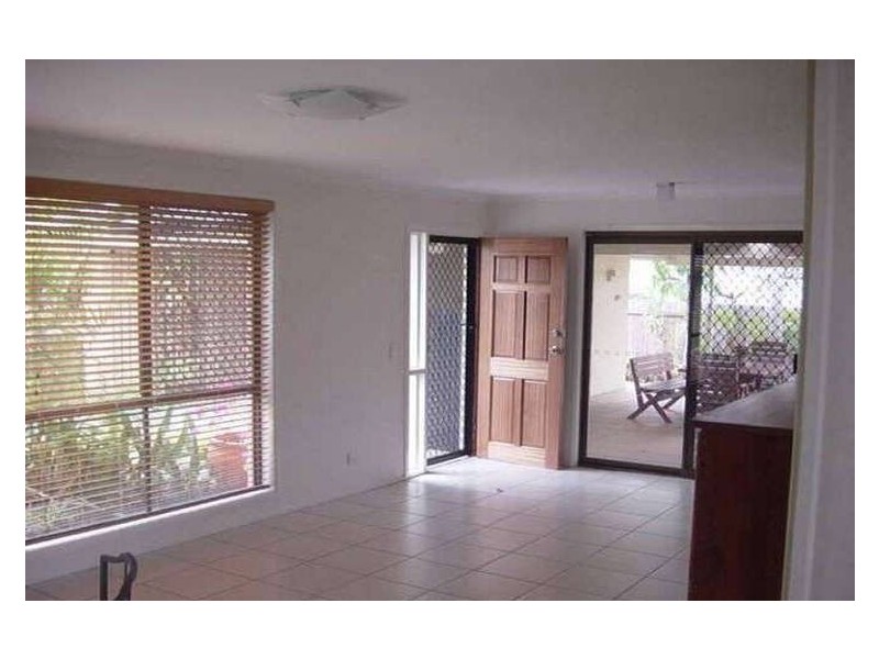 Mount Warren Park QLD 4207