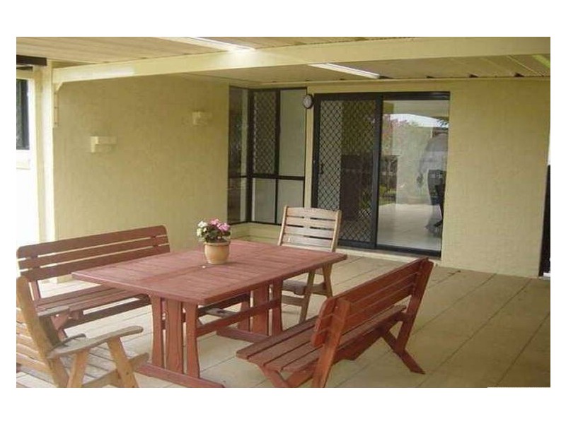 Mount Warren Park QLD 4207
