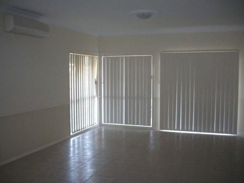 63 Mossman Pde, Waterford QLD 4133