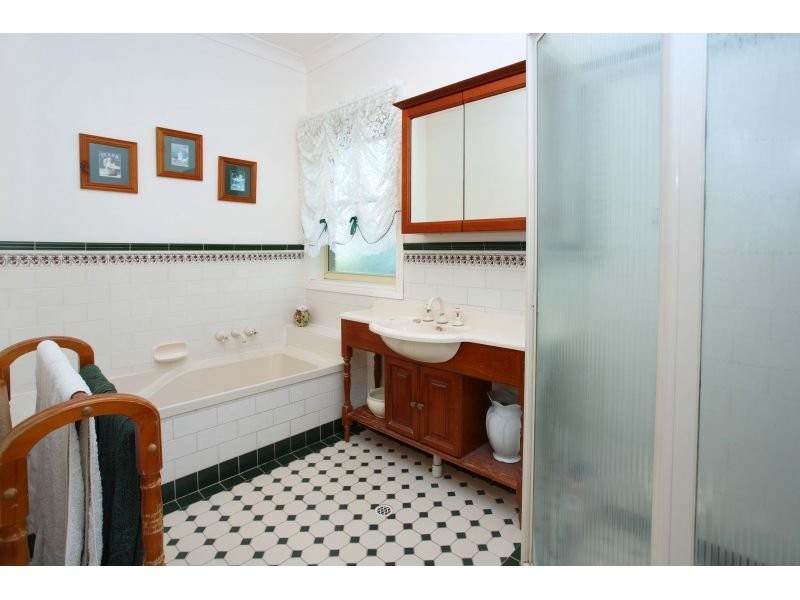 113 Koolan Cres, Shailer Park QLD 4128