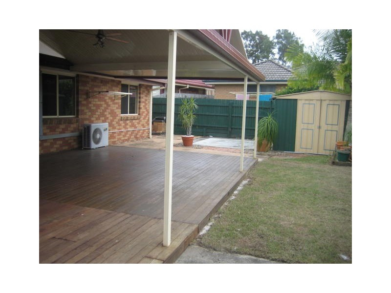 17 St. Andrews Dr, Cornubia QLD 4130