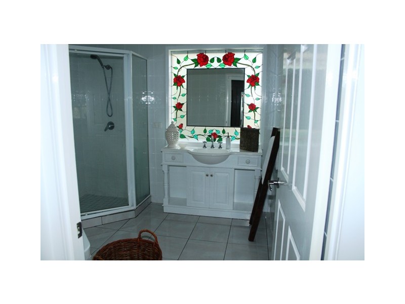 88 POHON, Tanah Merah QLD 4128