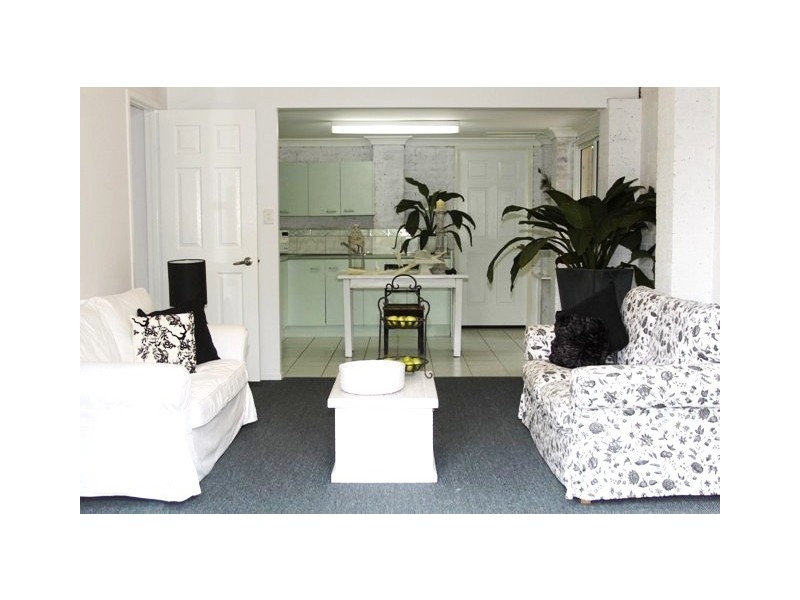 88 POHON, Tanah Merah QLD 4128