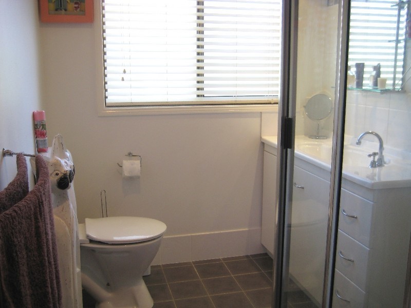 3  Ebbro Court, Daisy Hill QLD 4127