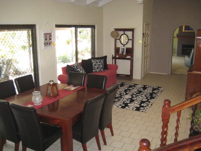 1 Barokee Drive, Tanah Merah QLD 4128
