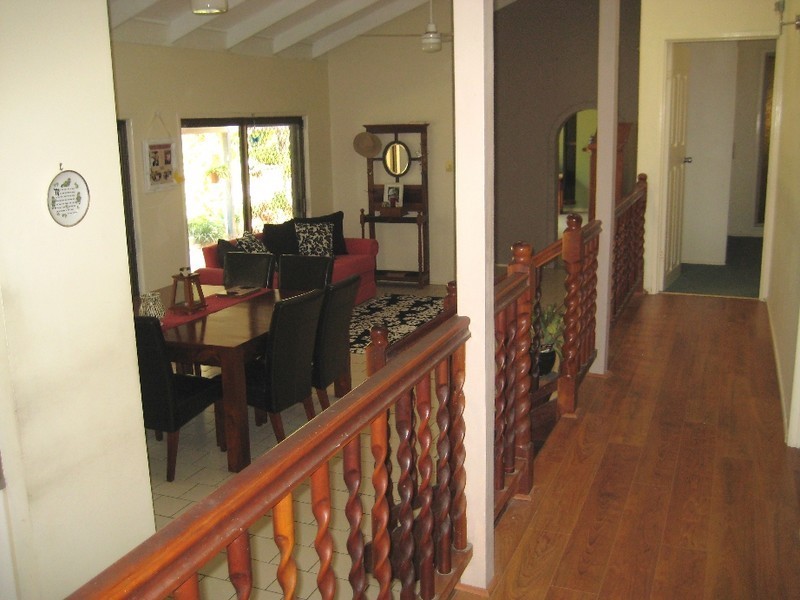 1 Barokee Drive, Tanah Merah QLD 4128